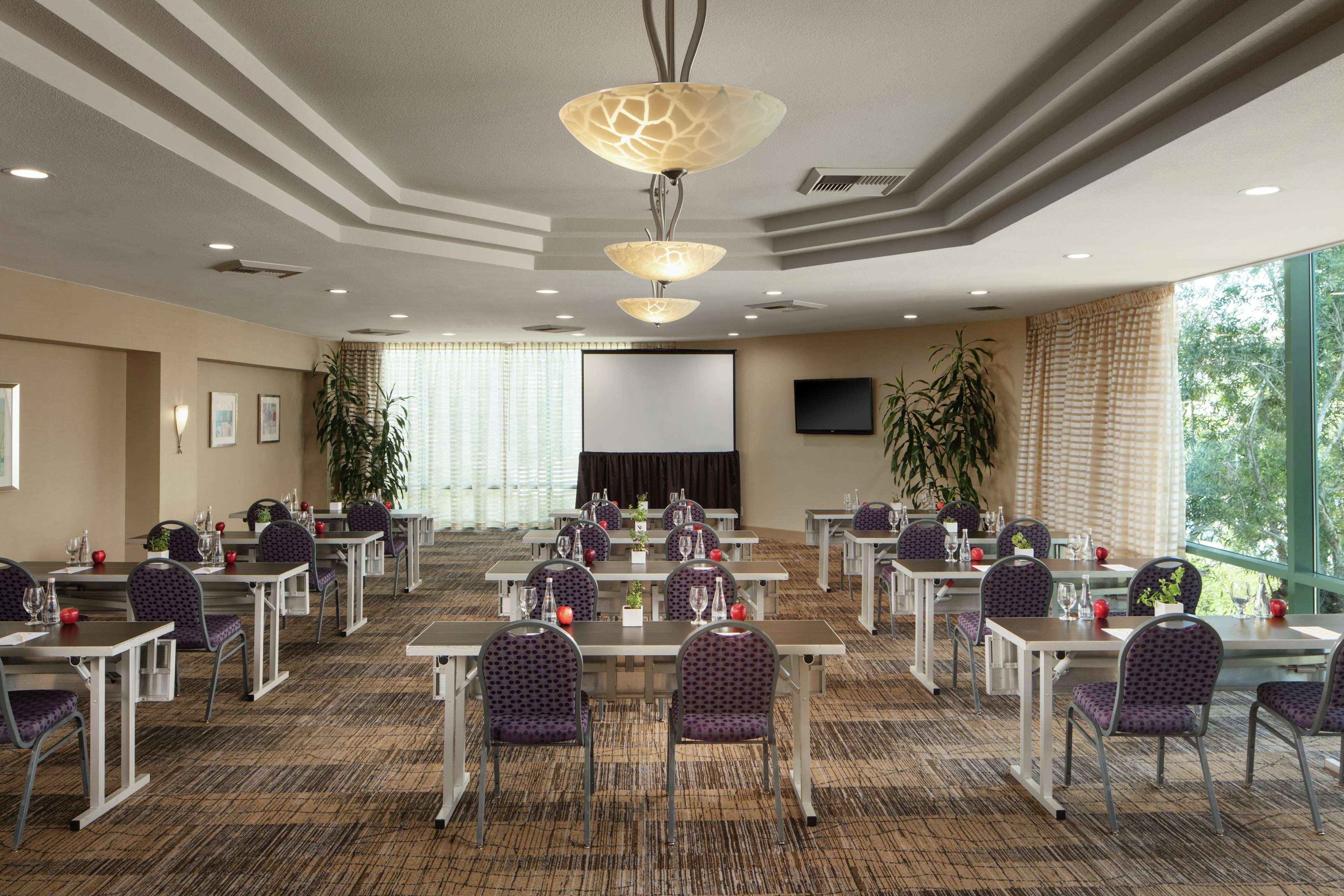 Doubletree By Hilton San Diego Hotel Circle Buitenkant foto