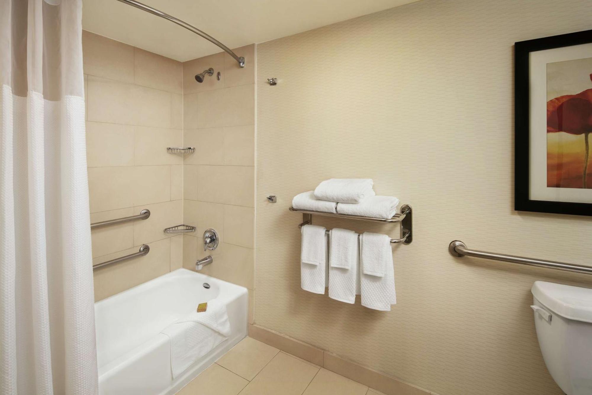 Doubletree By Hilton San Diego Hotel Circle Buitenkant foto
