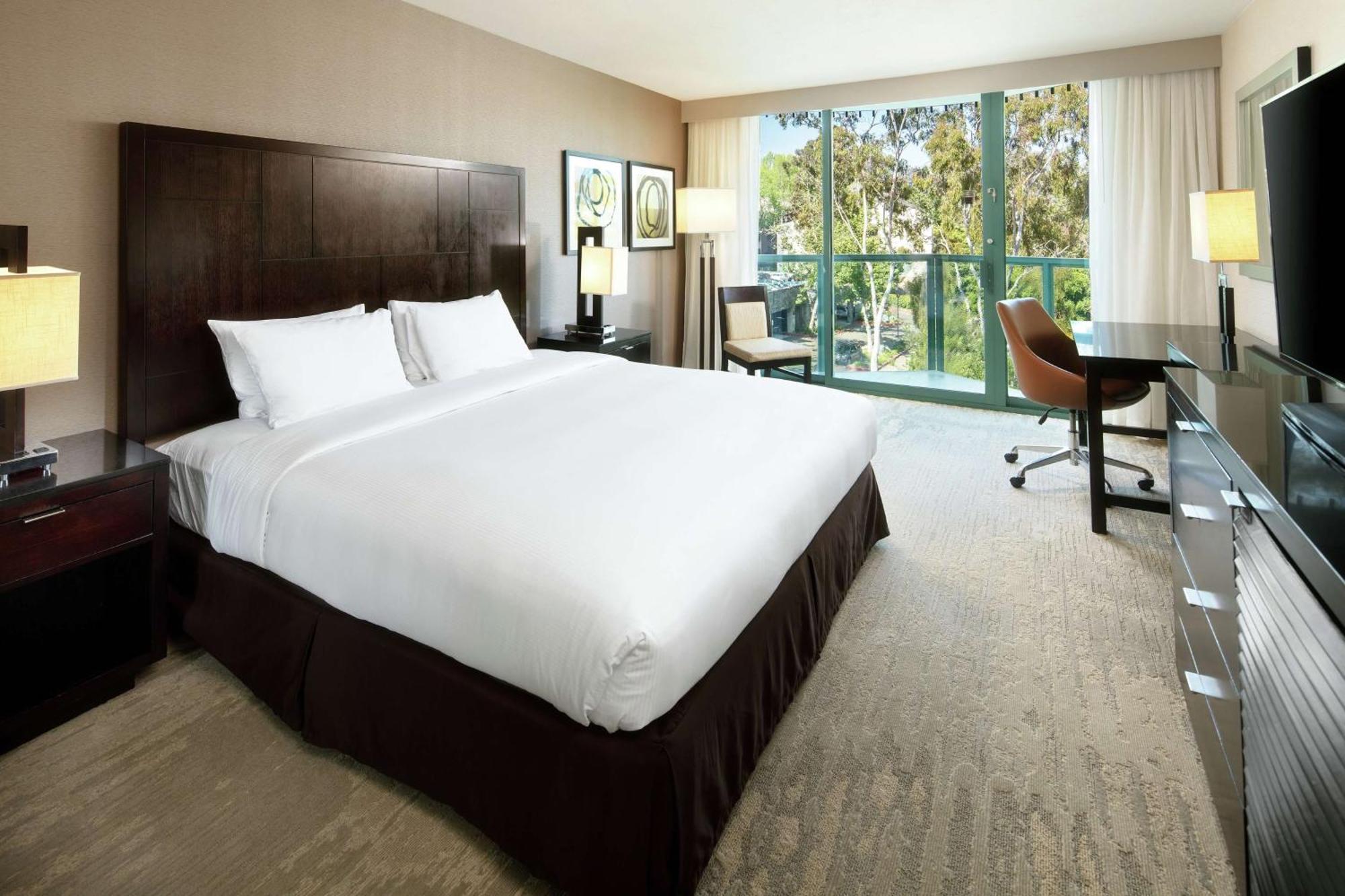 Doubletree By Hilton San Diego Hotel Circle Buitenkant foto