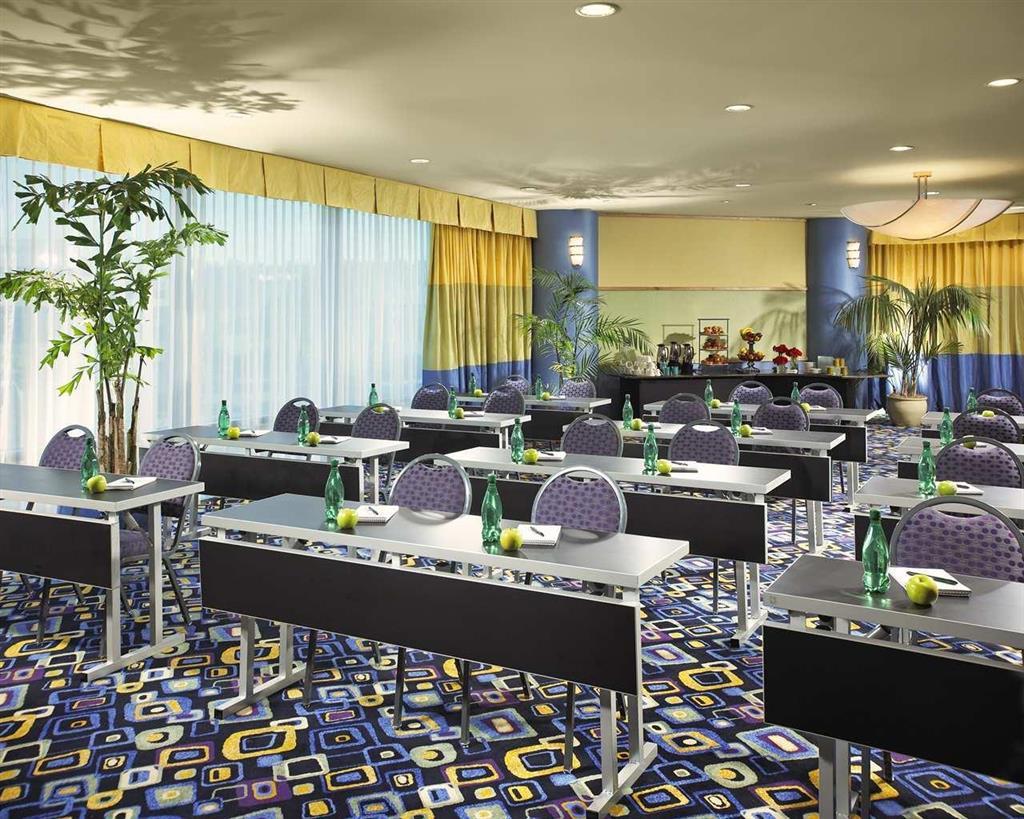 Doubletree By Hilton San Diego Hotel Circle Faciliteiten foto