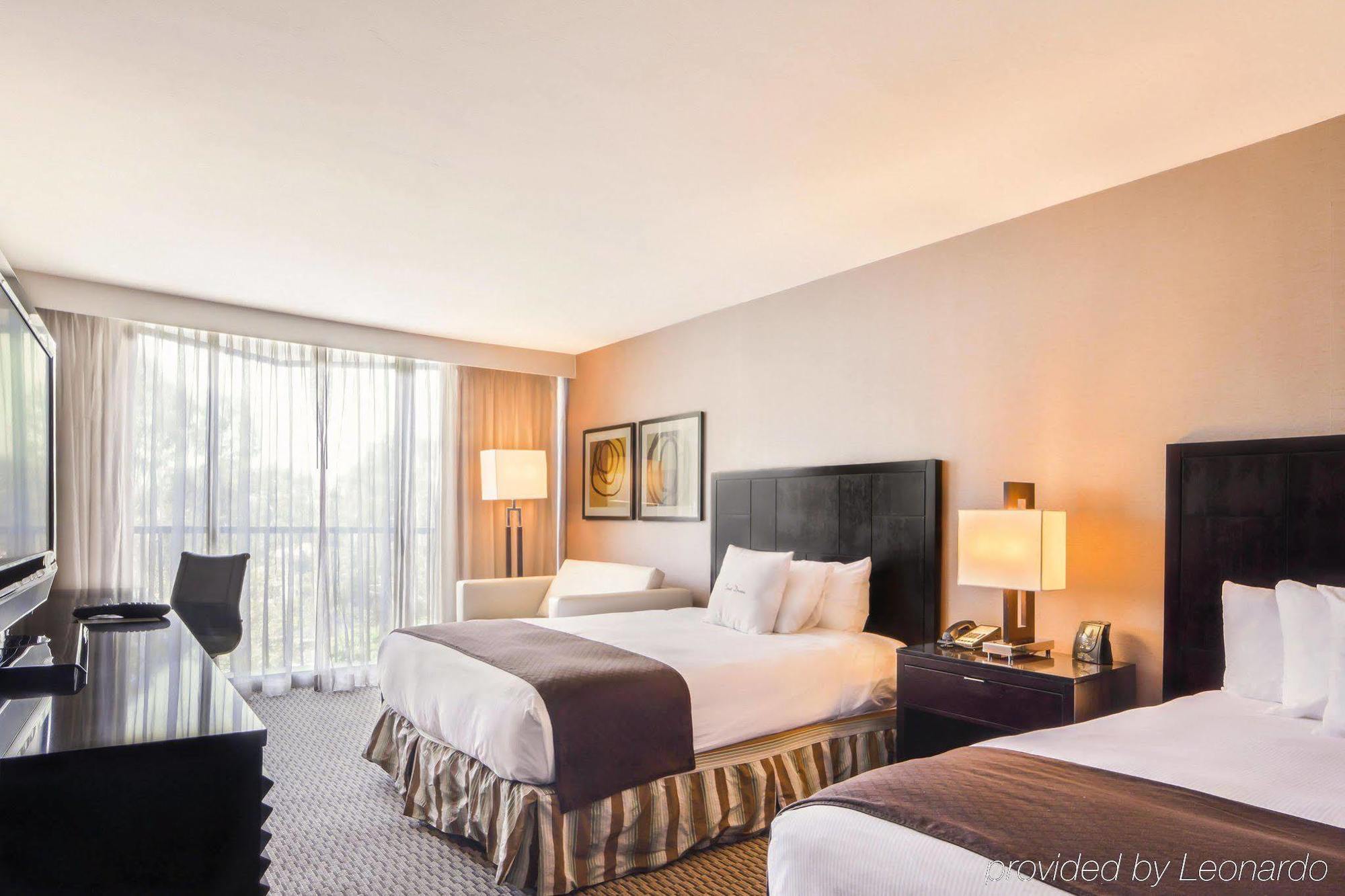Doubletree By Hilton San Diego Hotel Circle Buitenkant foto