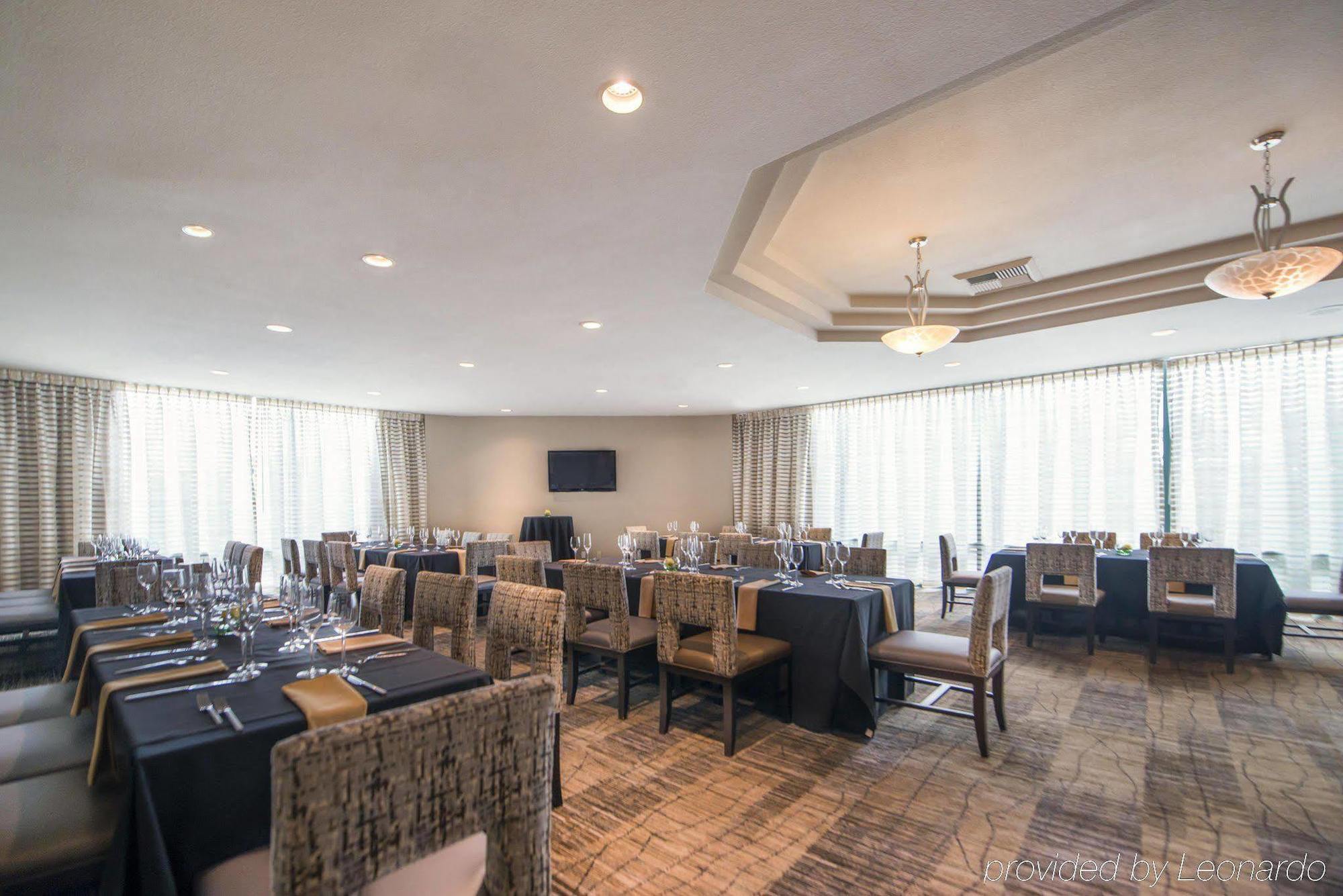 Doubletree By Hilton San Diego Hotel Circle Buitenkant foto
